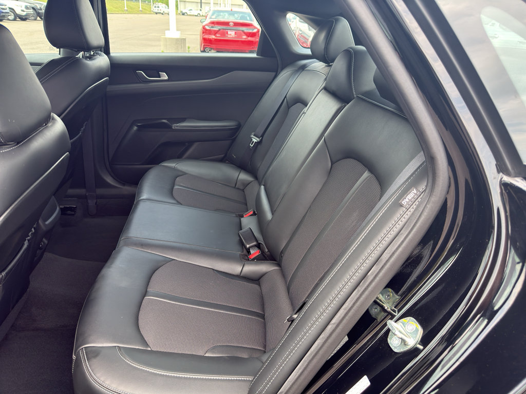 Used 2024 Kia K5 GT-Line w/ GT-Line Premium Package FWD image 11