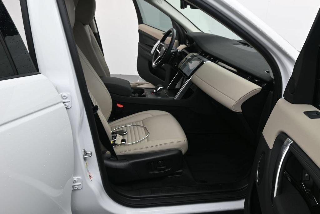 Used 2025 Land Rover Discovery Sport S AWD/4WD image 23