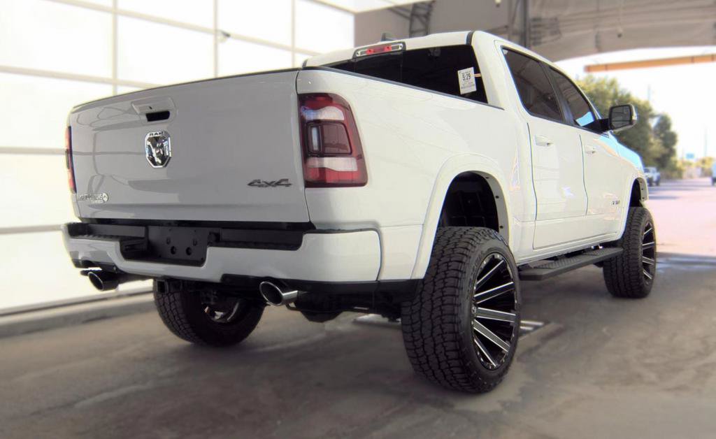 Used 2021 RAM 1500 Laramie w/ Sport Appearance Package AWD/4WD image 8