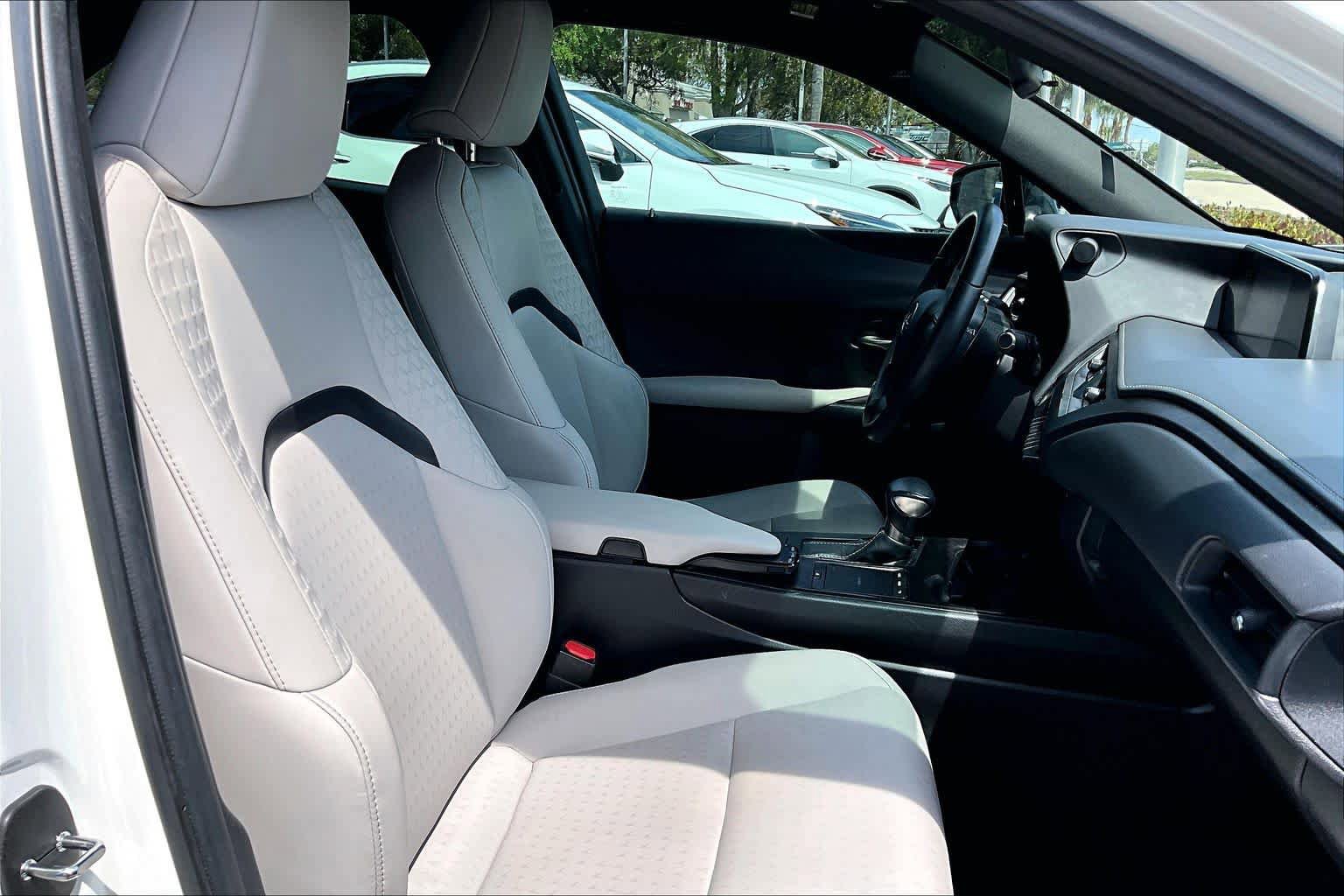 Used 2019 Lexus UX 200 w/ Accessory Package 2 image 9