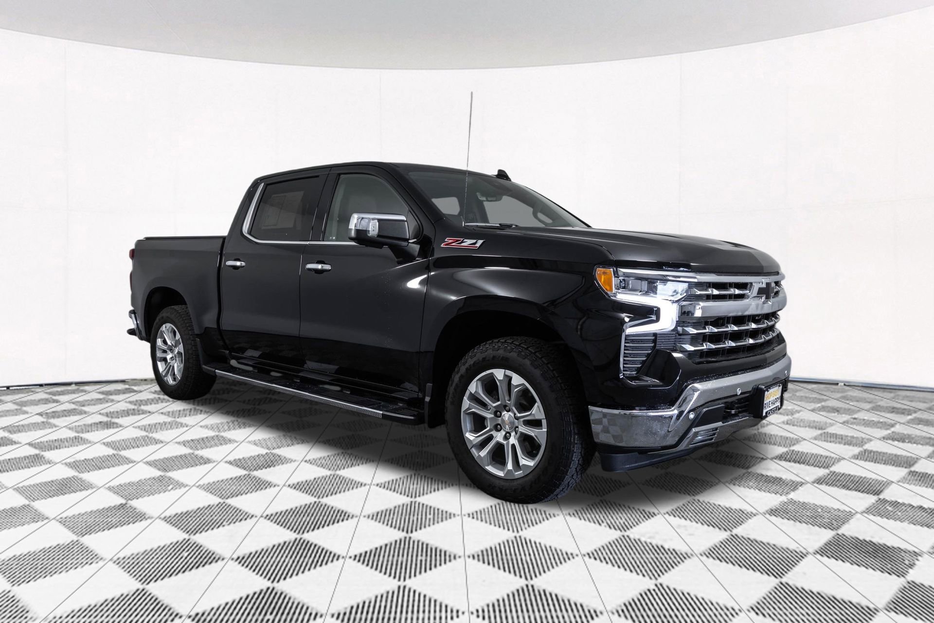 Used 2023 Chevrolet Silverado 1500 LTZ w/ LTZ Premium Package AWD/4WD image 22