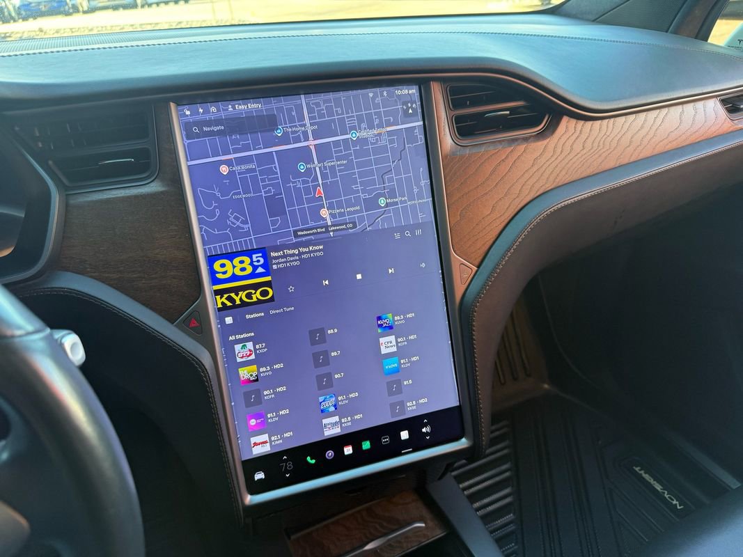 Used 2020 Tesla Model X Long Range image 37