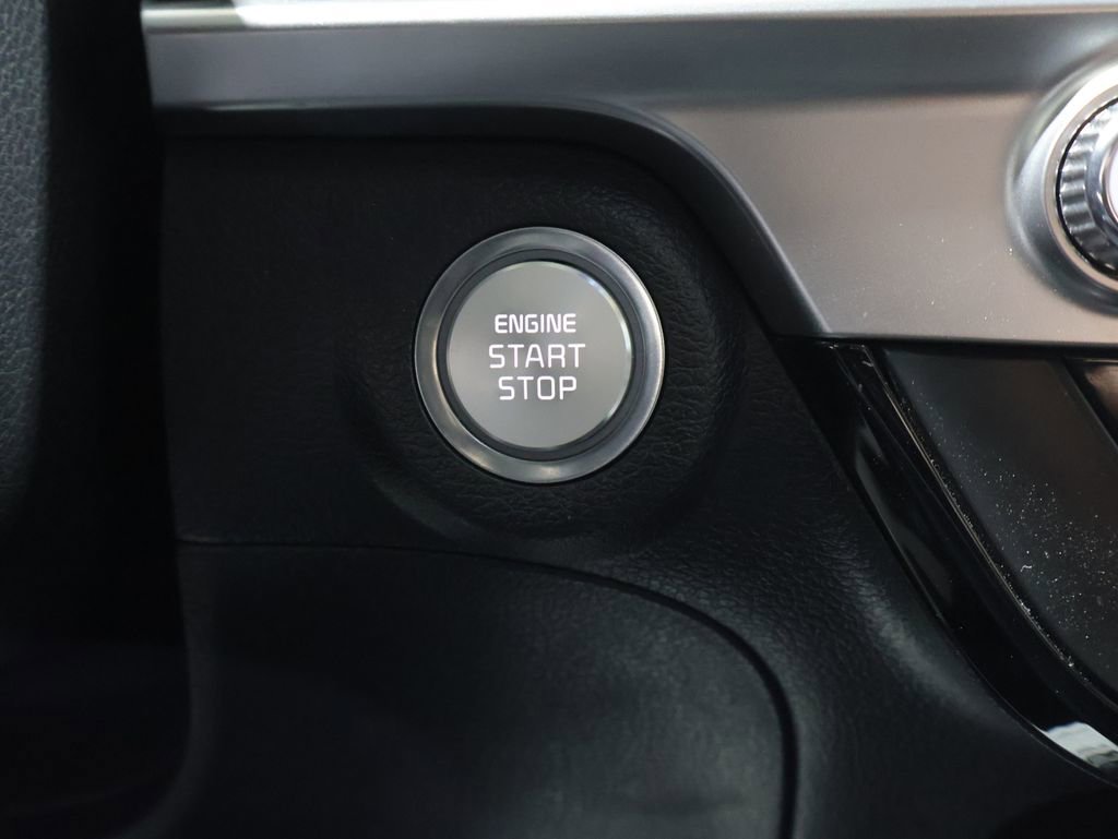 Used 2025 Kia Telluride S image 30