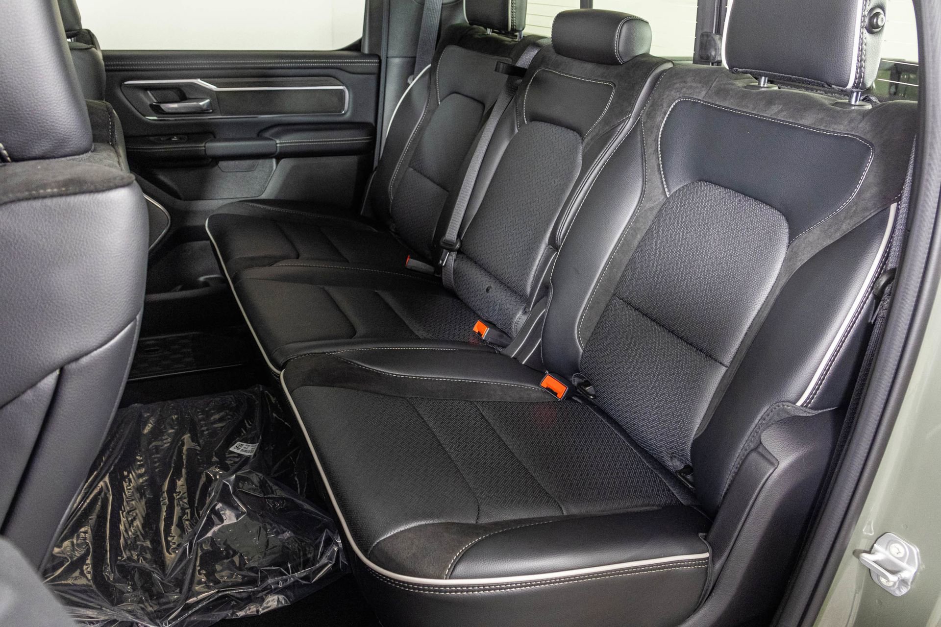 New 2026 RAM 1500 Laramie w/ Night Edition AWD/4WD image 37