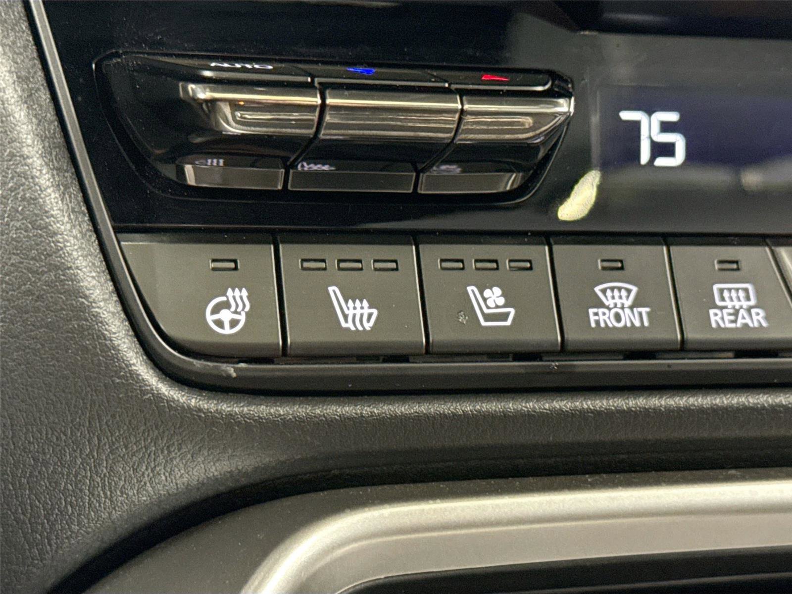 Certified 2025 MAZDA CX-70 Plug-In Hybrid w/ Premium Plus image 8