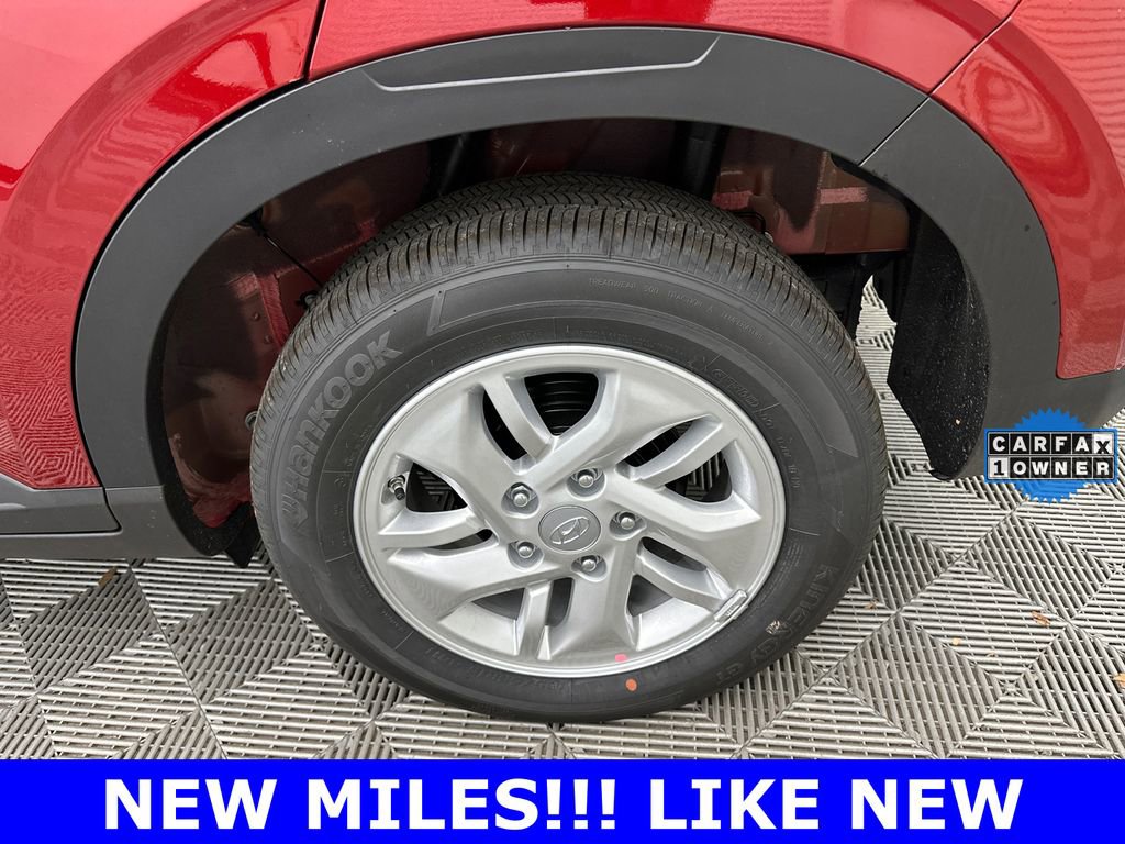 Used 2026 Hyundai Venue SE image 19