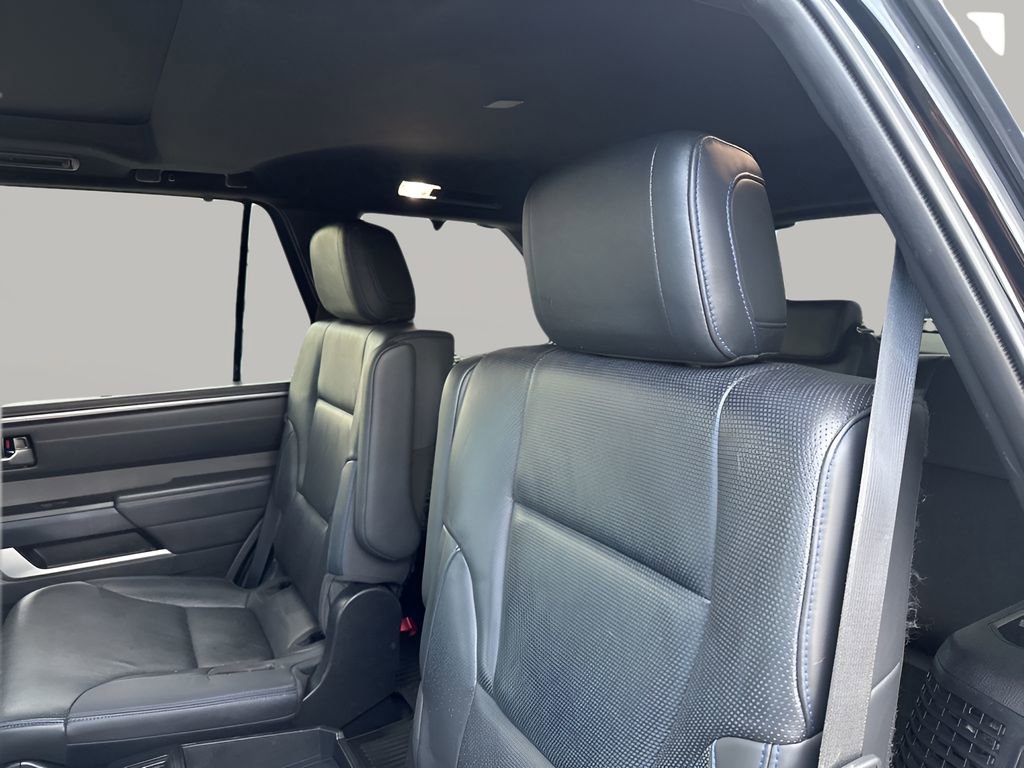 Used 2024 Toyota Sequoia Platinum image 19
