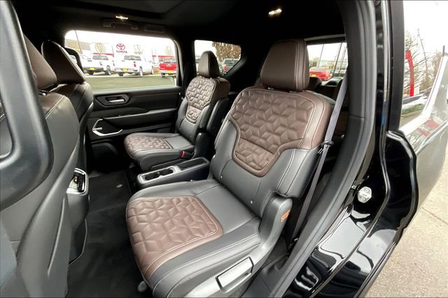 New 2025 Nissan Armada Platinum image 11