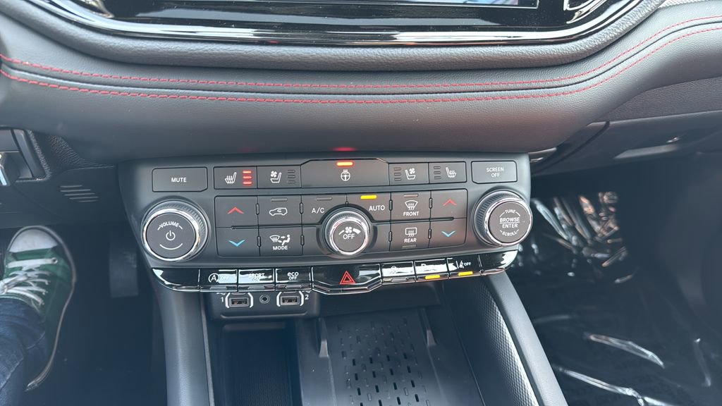 New 2026 Dodge Durango GT image 32