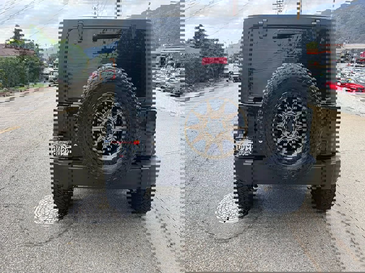 Used 2018 Jeep Wrangler Unlimited Sport image 5
