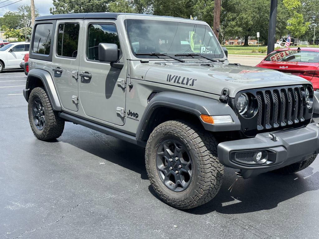 Used 2023 Jeep Wrangler Unlimited Sport image 3