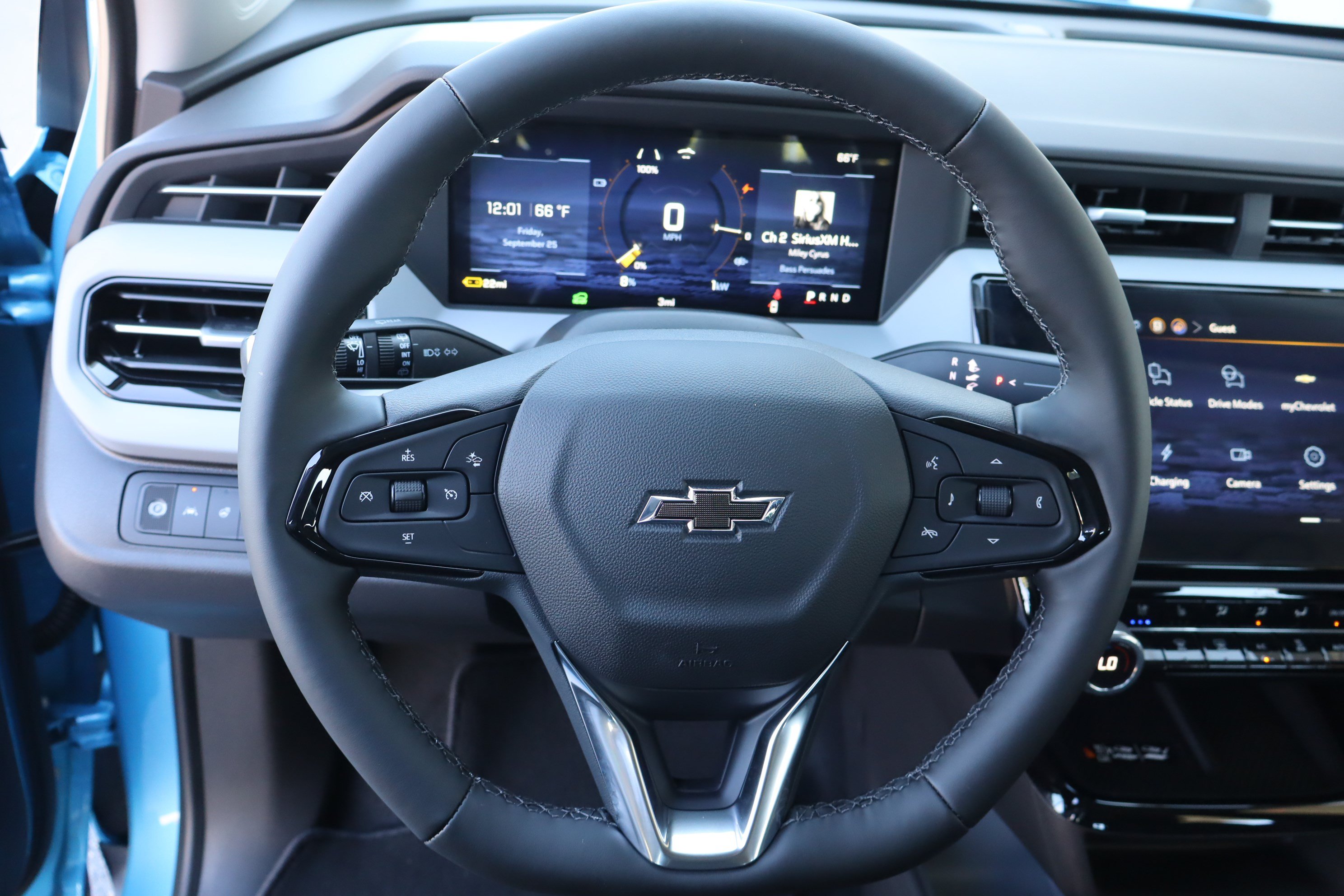 New 2027 Chevrolet Bolt RS w/ Technology Package FWD image 14