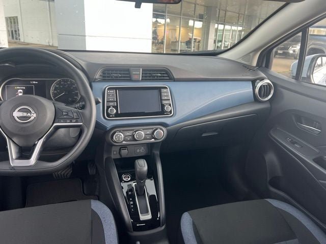 Used 2025 Nissan Versa SV w/ Trunk Package FWD image 10