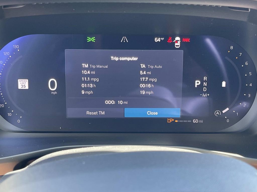 New 2026 Volvo XC40 B5 Plus w/ Protection Package Premier image 34