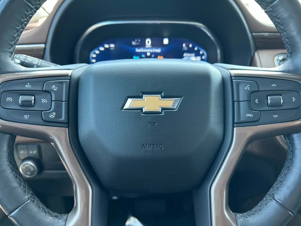 Used 2023 Chevrolet Tahoe High Country w/ Premium Package 2 AWD/4WD image 10