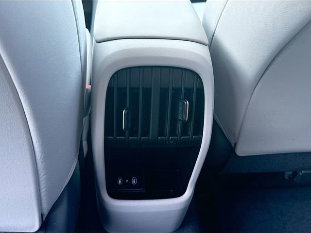 Used 2024 Hyundai Kona SEL image 24