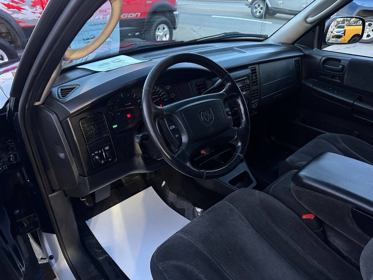 Used 2003 Dodge Dakota SLT image 9