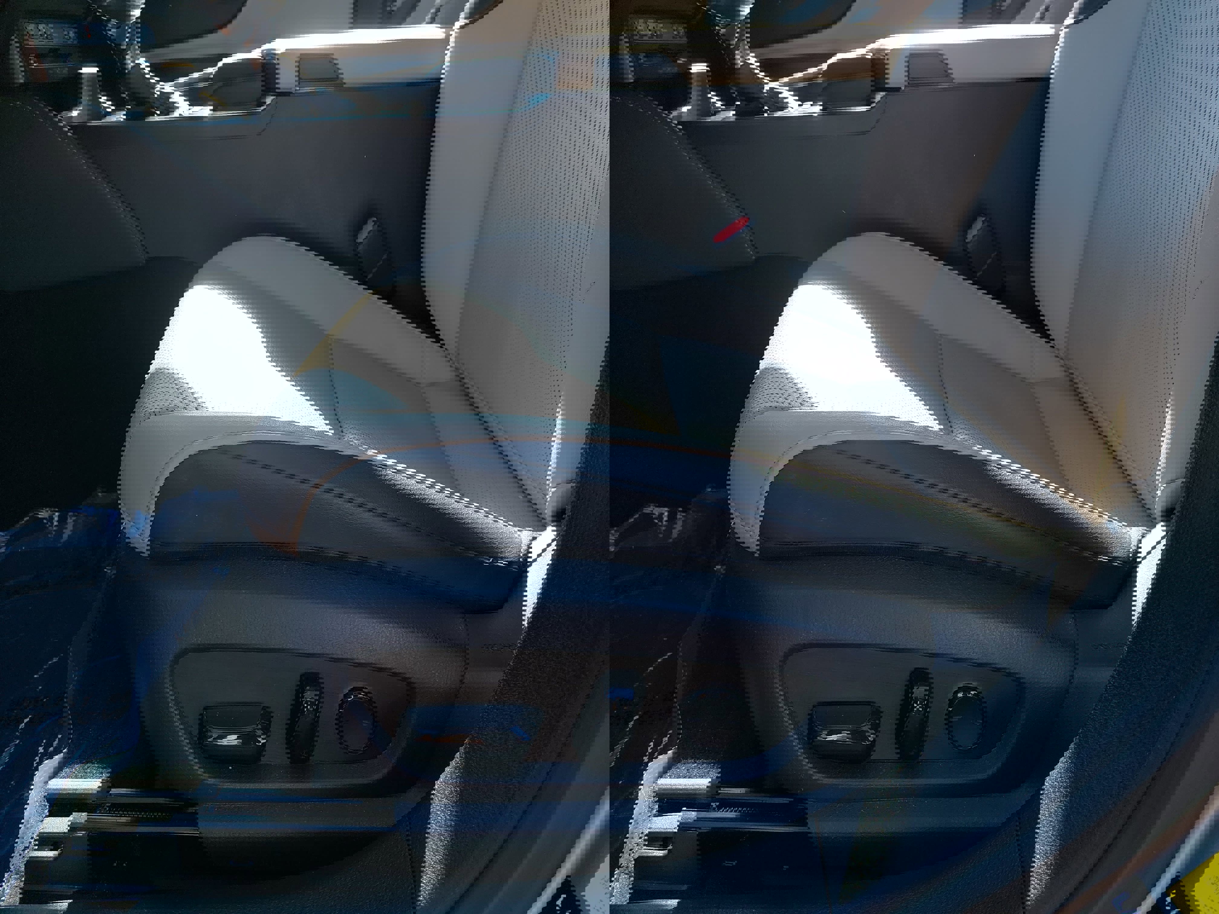 Used 2020 Lexus ES 350 w/ Premium Package image 31