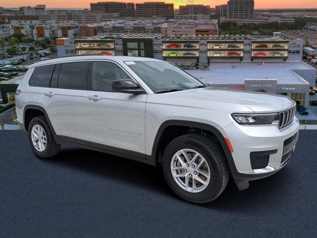 New 2026 Jeep Grand Cherokee L Laredo RWD image 1