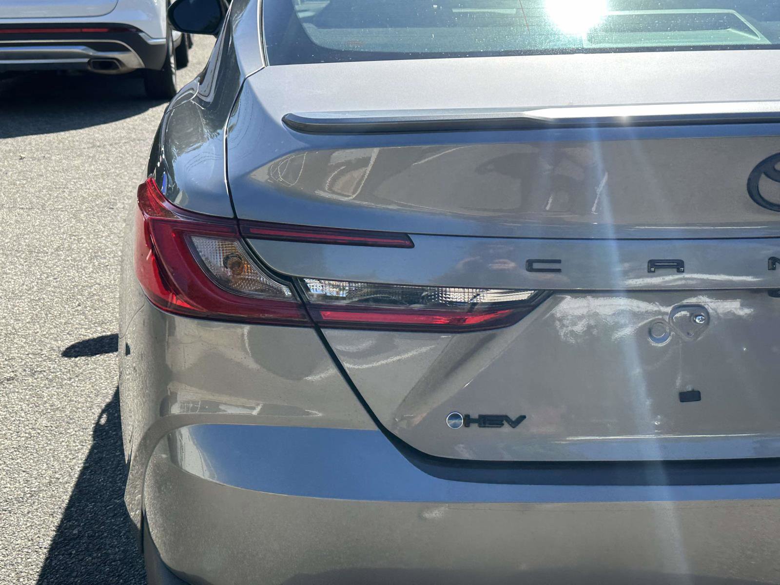 Used 2025 Toyota Camry SE image 11