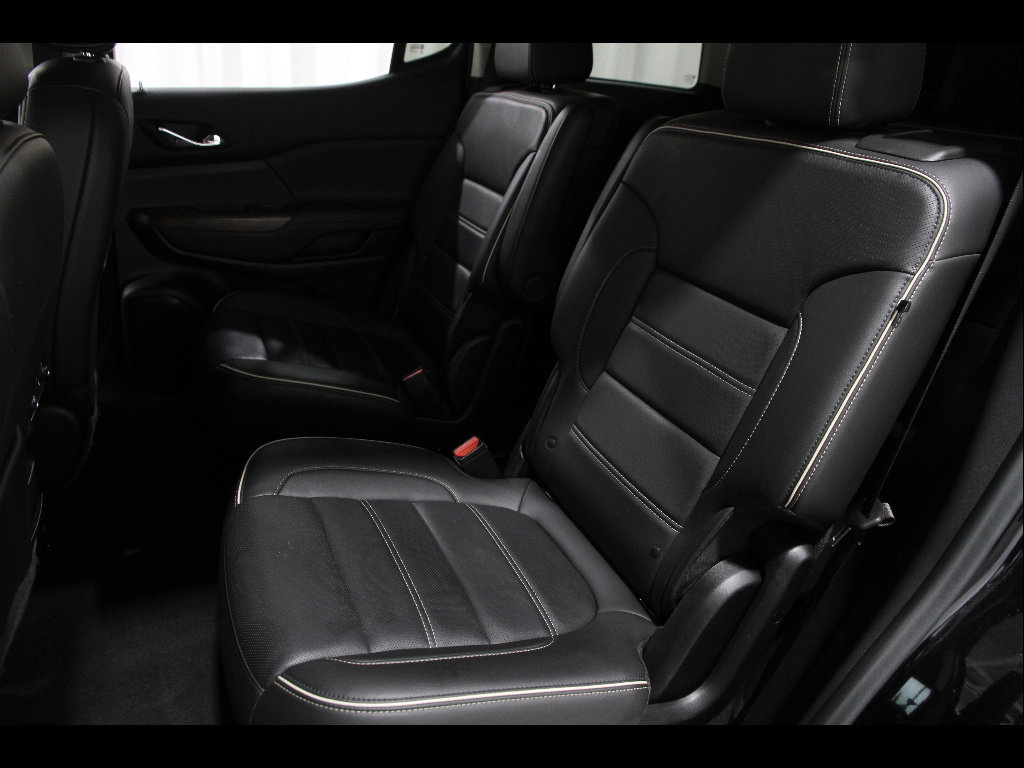 Used 2021 GMC Acadia Denali w/ LPO, Floor Liner Package image 21