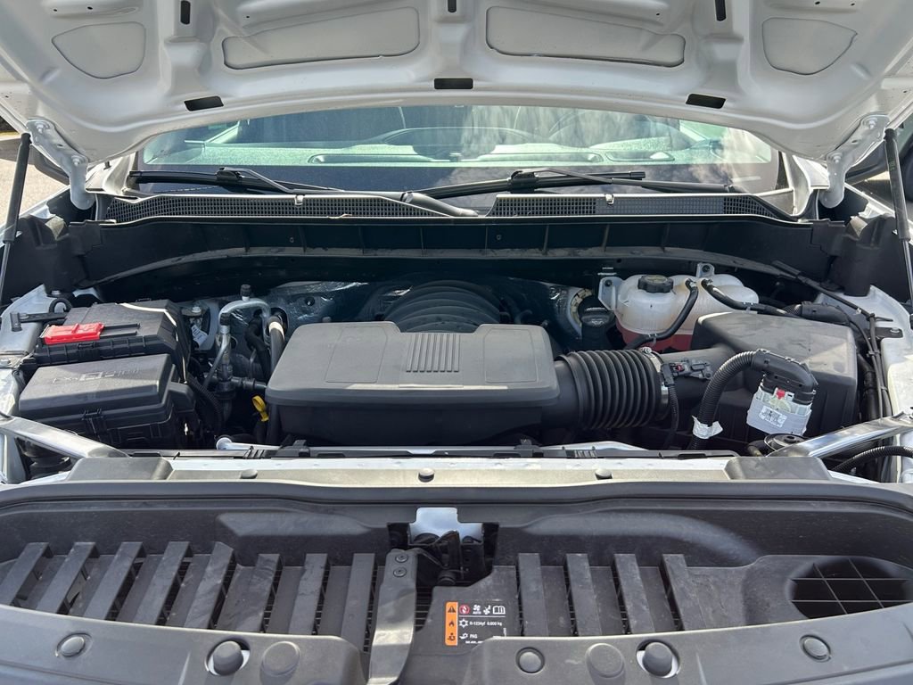 Used 2025 Chevrolet Silverado 1500 W/T RWD image 29