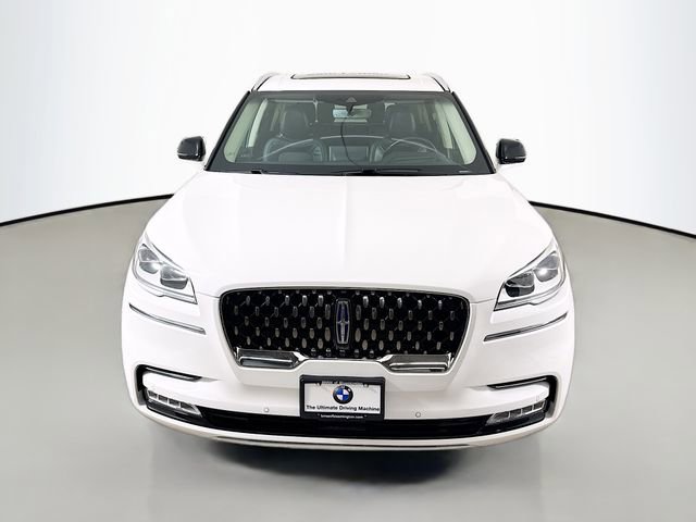 Used 2022 Lincoln Aviator Grand Touring w/ Equipment Group 301A image 2