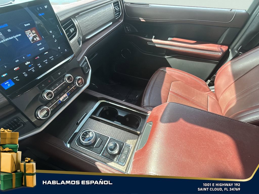 Used 2023 Ford Expedition Limited image 20