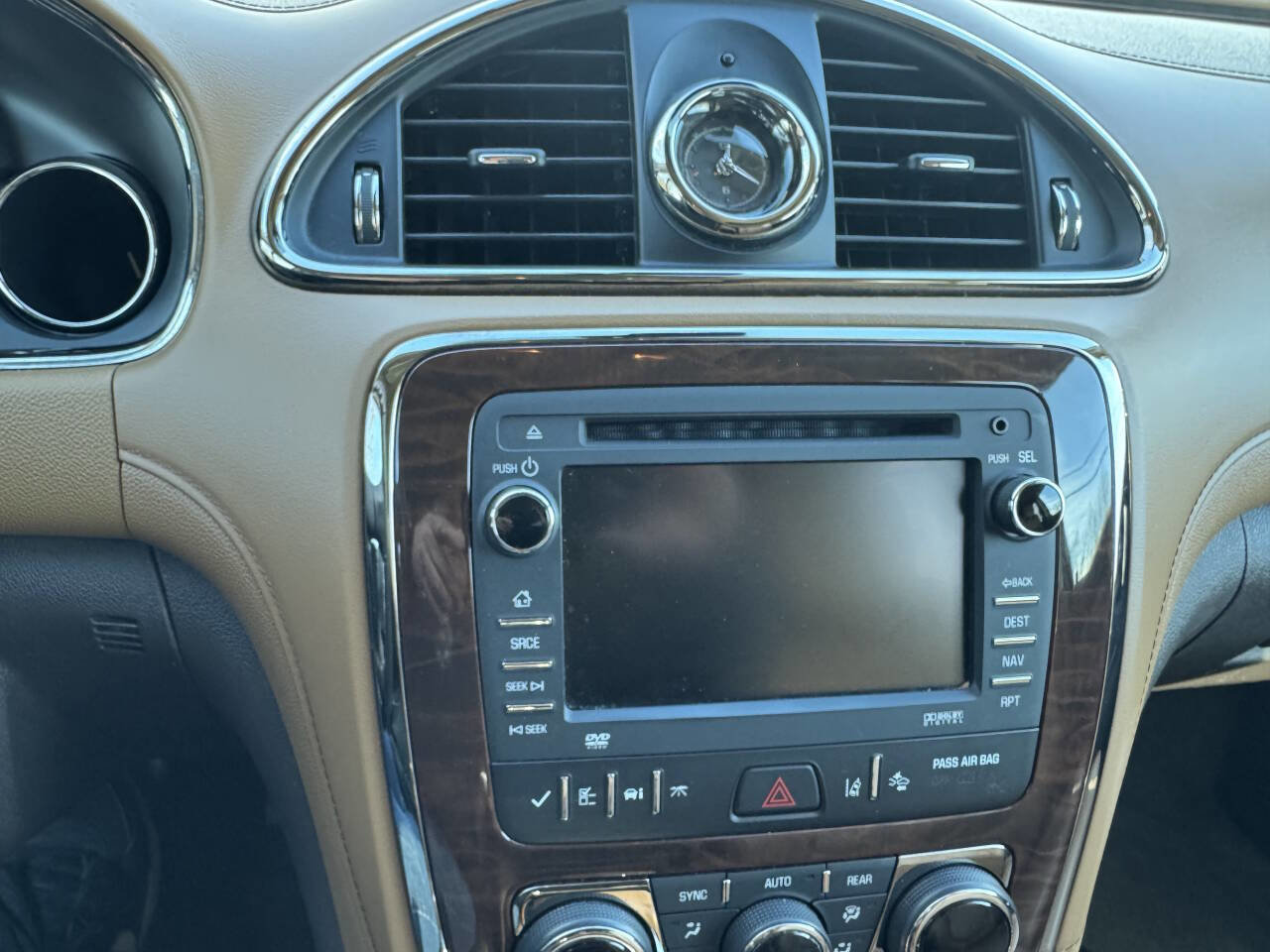 Used 2015 Buick Enclave Premium w/ Trailering Package image 24