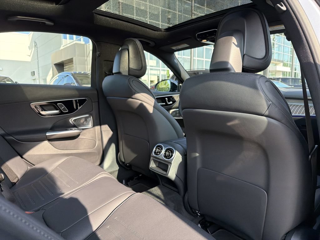 New 2026 Mercedes-Benz C 300 4MATIC Sedan image 17