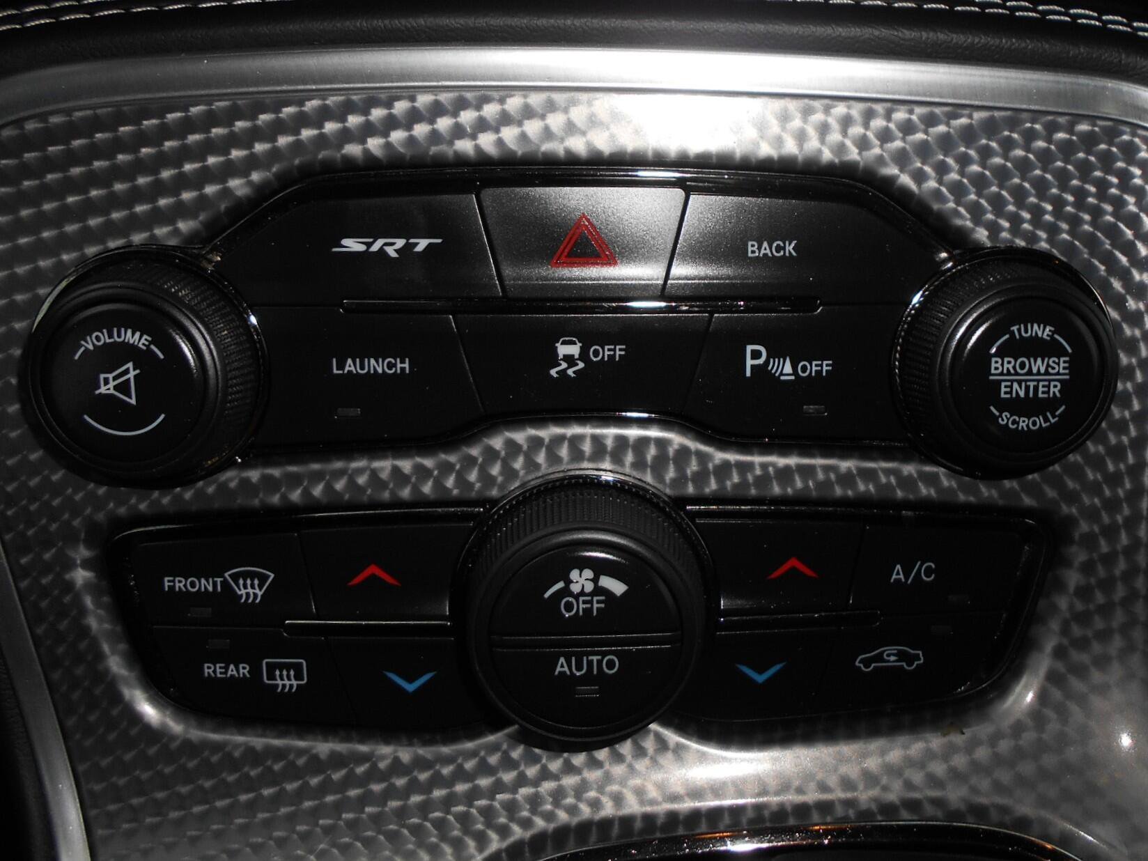 Used 2015 Dodge Challenger SRT Hellcat RWD image 12