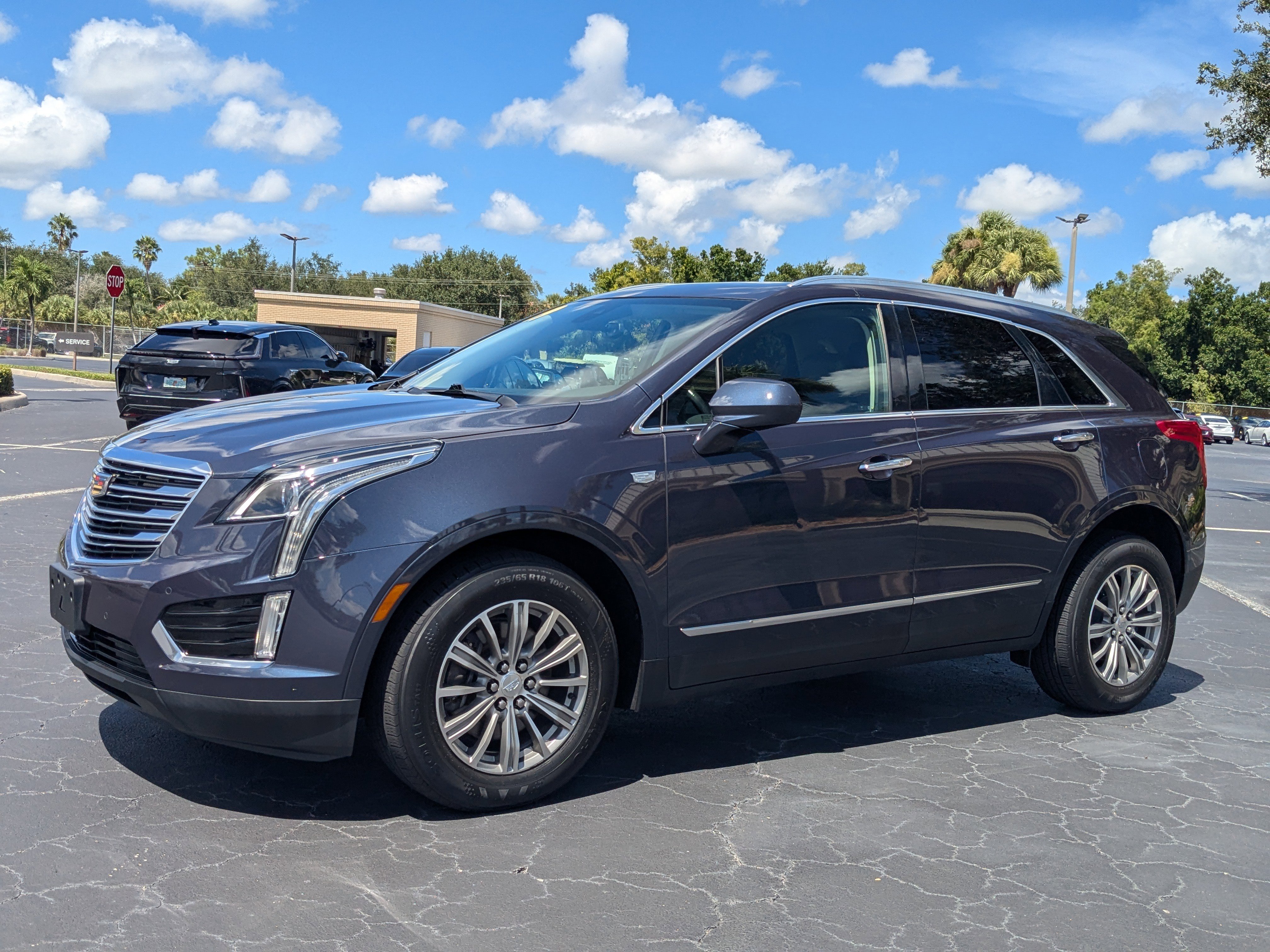 Used 2019 Cadillac XT5 Luxury image 2