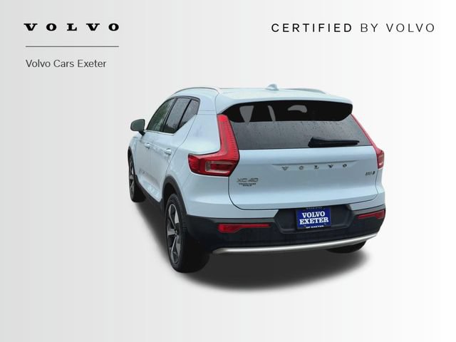 Certified 2024 Volvo XC40 B5 Plus w/ Climate Package AWD/4WD image 10