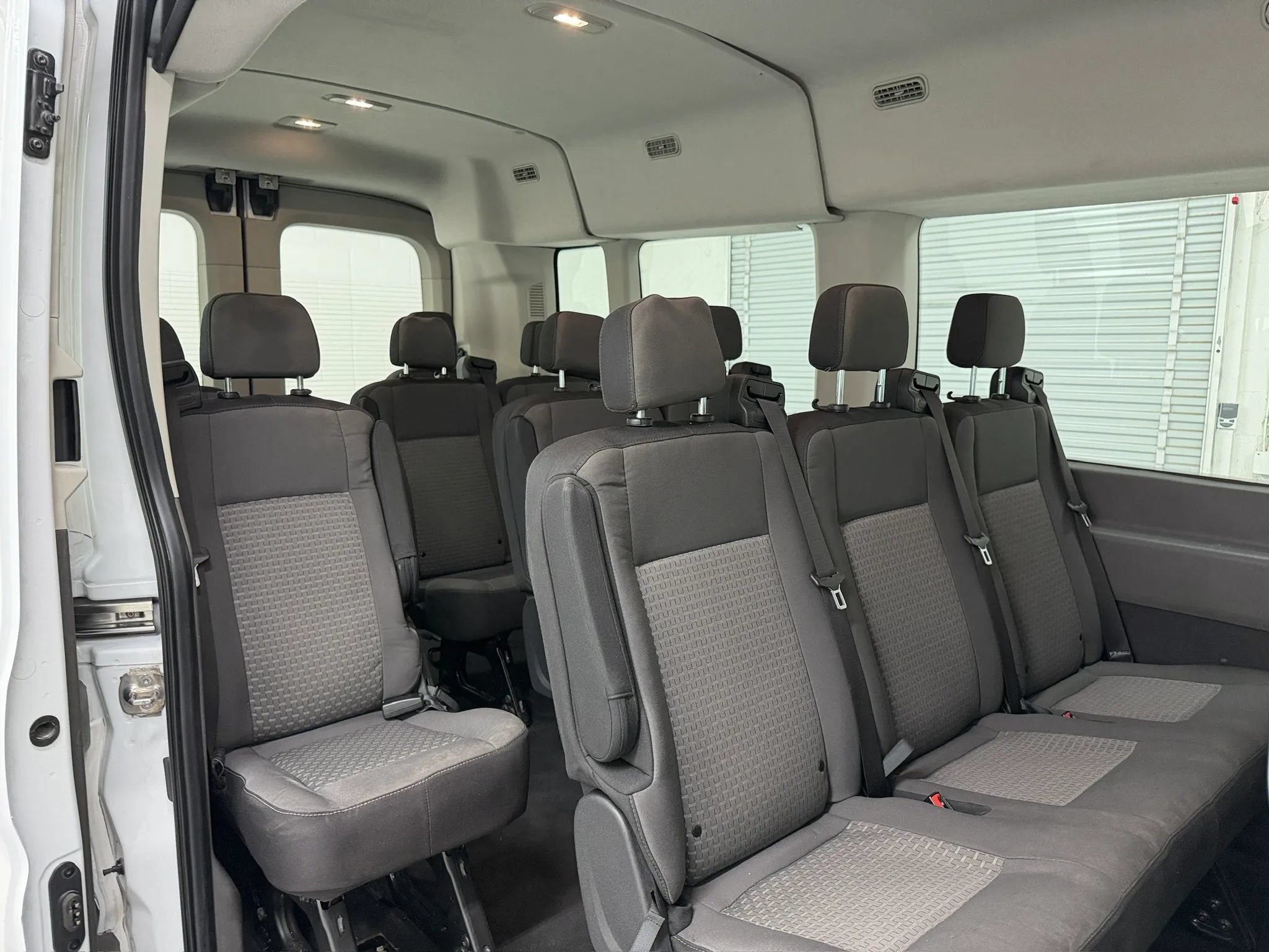 Used 2023 Ford Transit 350 XLT RWD image 13