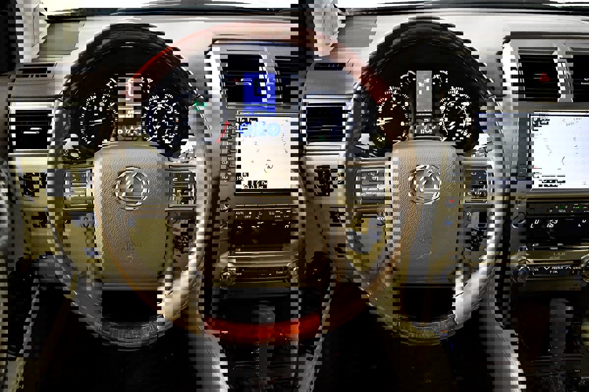 Used 2016 Lexus GX 460 Luxury image 19