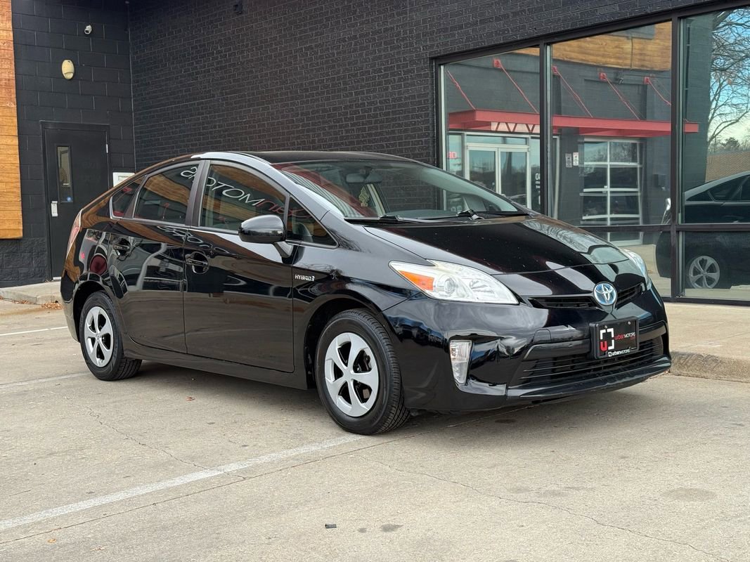 Used 2015 Toyota Prius Three image 10
