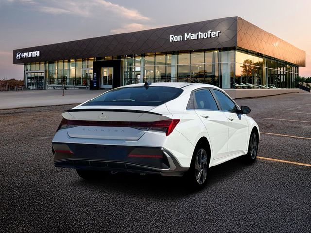 New 2026 Hyundai Elantra SEL Sport image 7