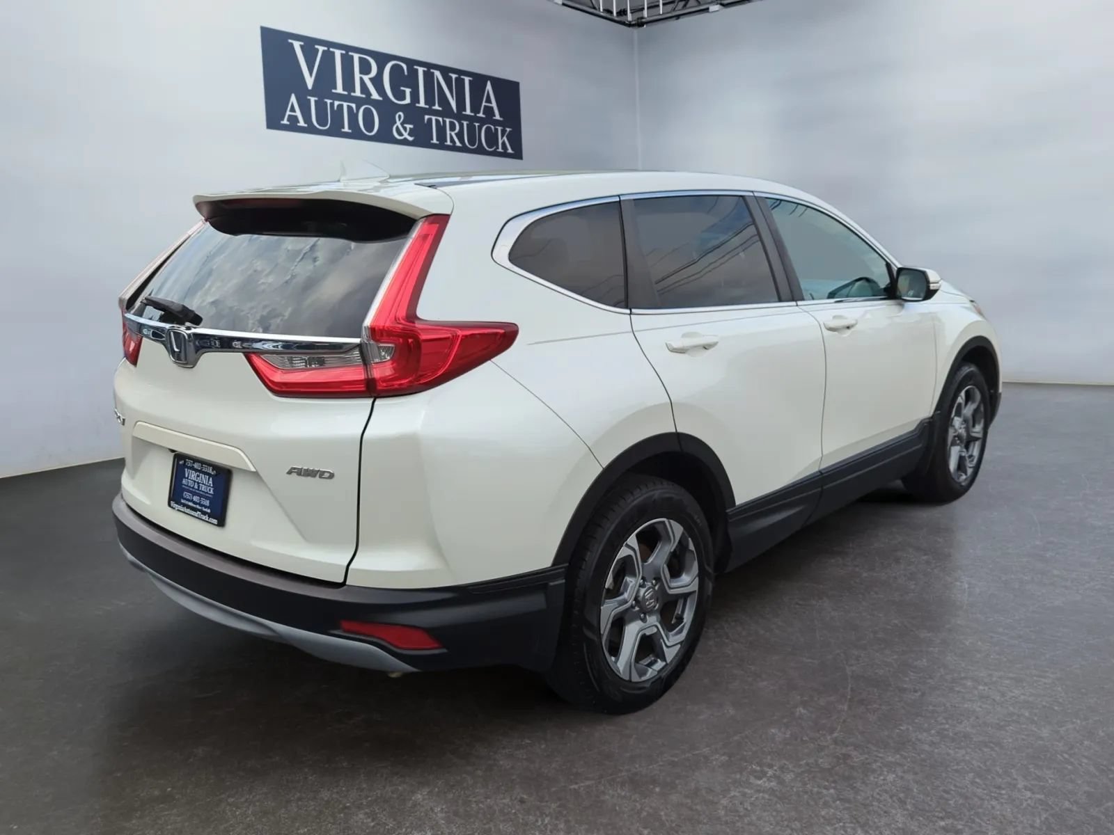 Used 2018 Honda CR-V EX image 11