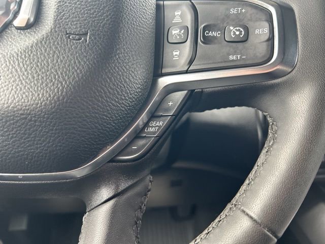 Used 2025 RAM 3500 Laramie AWD/4WD image 25