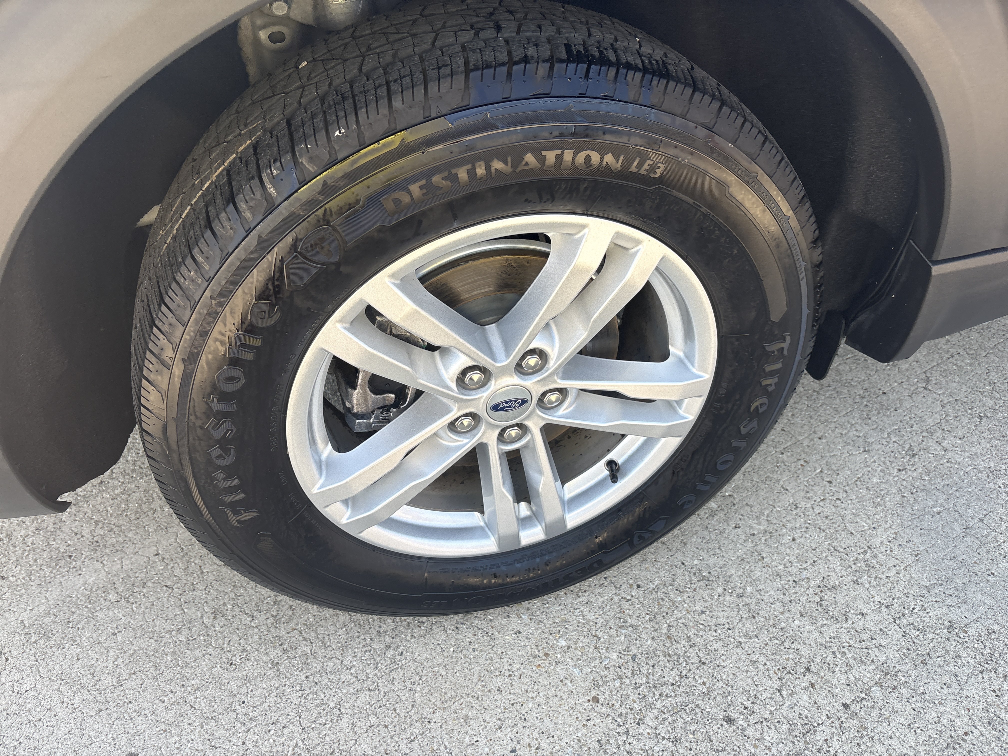 Used 2020 Ford Explorer XLT w/ Equipment Group 202A AWD/4WD image 7