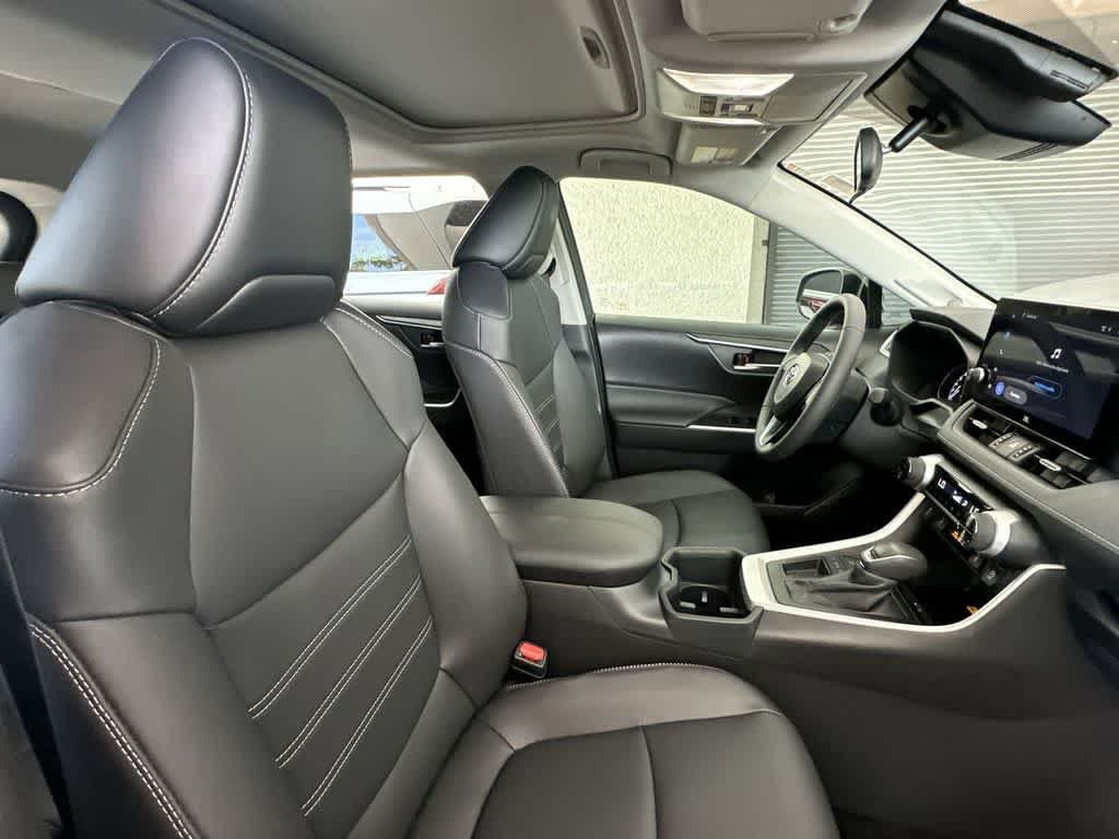 Used 2025 Toyota RAV4 XLE Premium w/ Weather Package FWD image 27