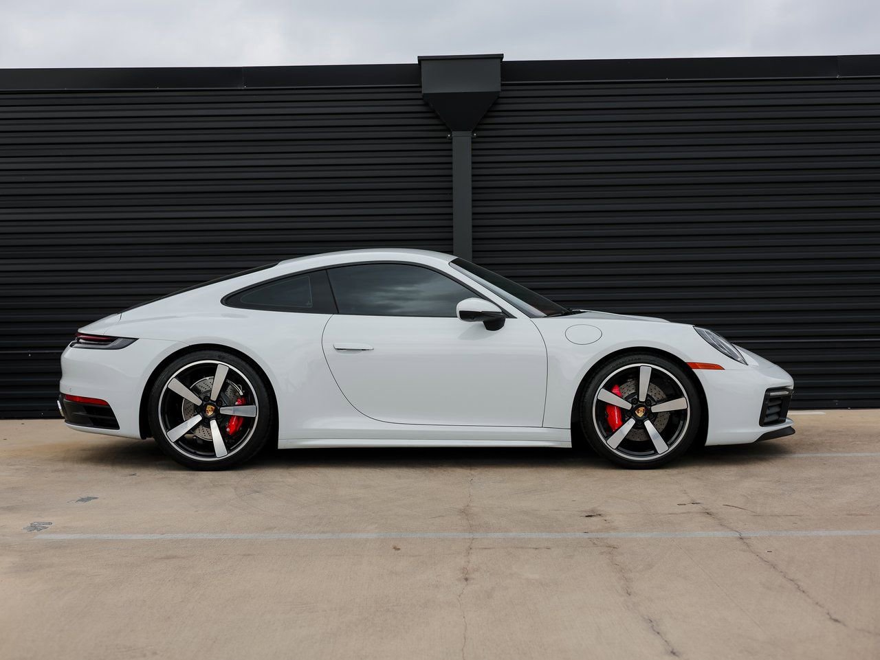 Used 2022 Porsche 911 Carrera 4S image 8