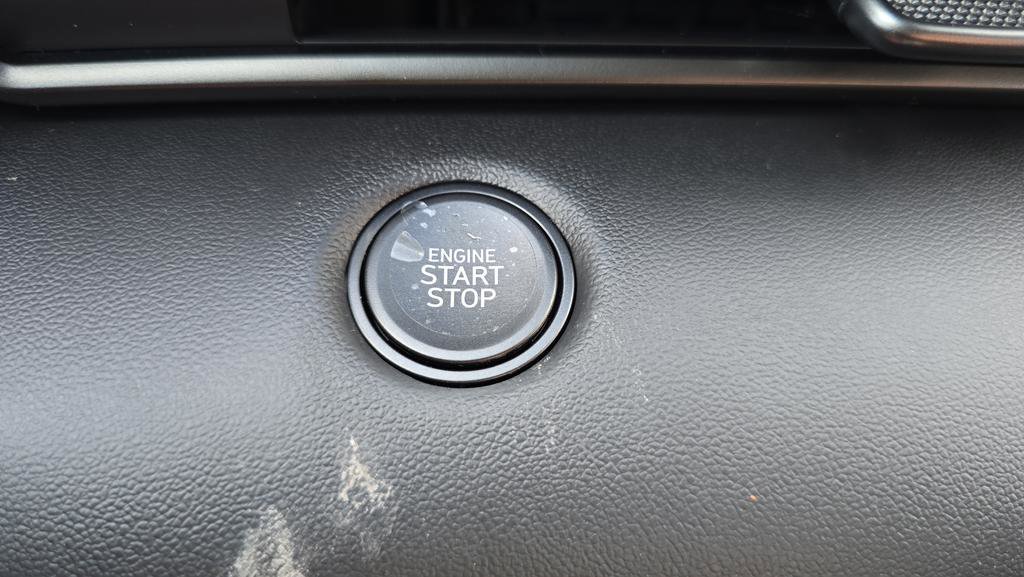 New 2026 Hyundai Elantra Sport FWD image 14