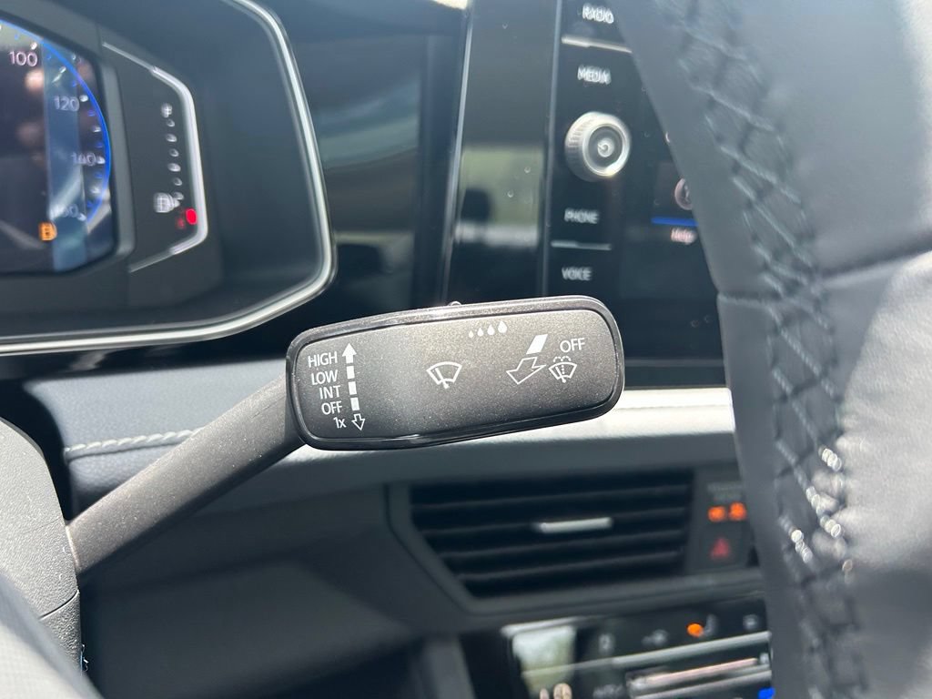 New 2026 Volkswagen Jetta SEL FWD image 24