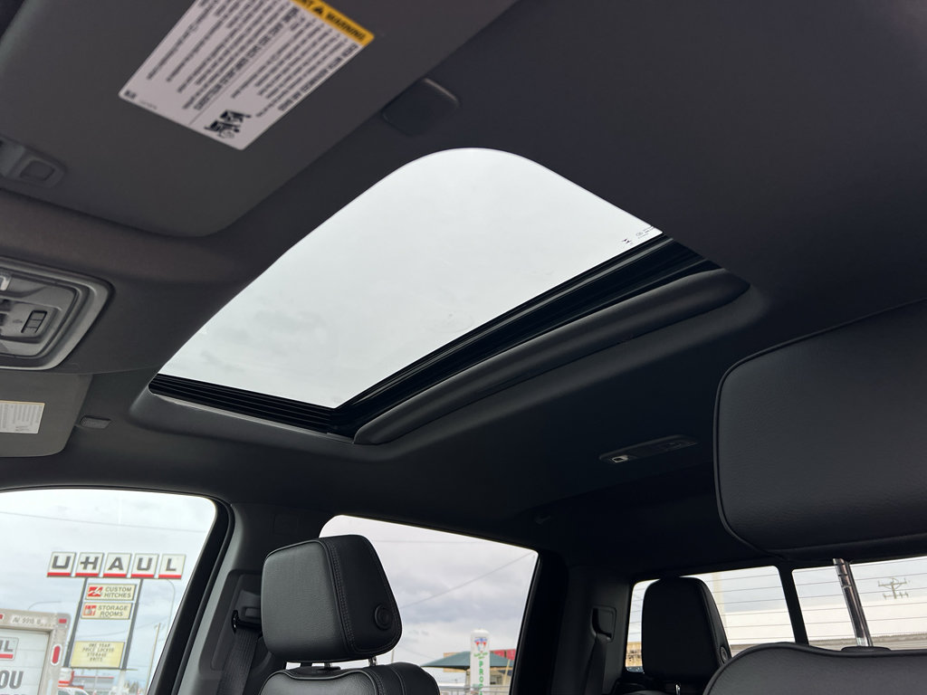 New 2026 GMC Sierra 3500 Denali w/ Denali Reserve Package image 40