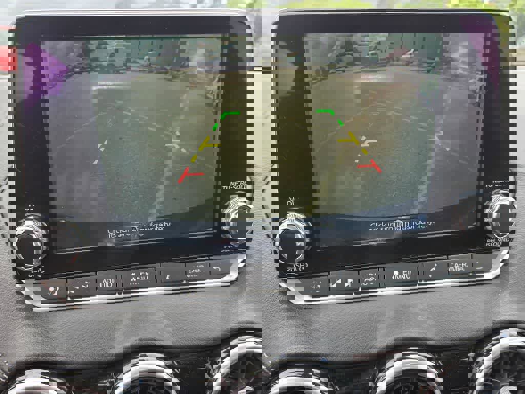 Used 2022 Nissan Sentra SV FWD image 12