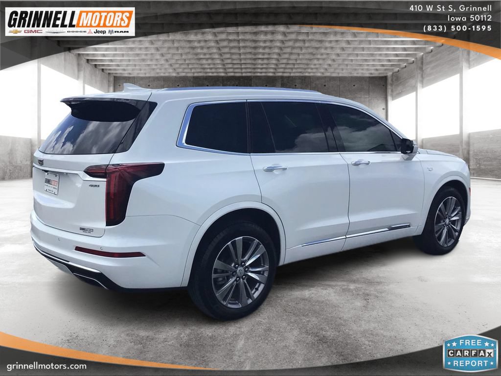 Used 2024 Cadillac XT6 Premium Luxury AWD/4WD image 5
