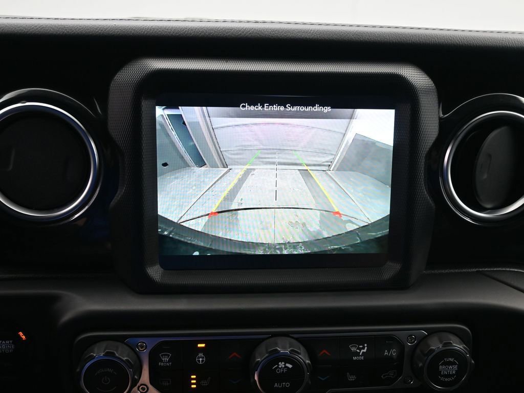 Used 2023 Jeep Wrangler Altitude image 17