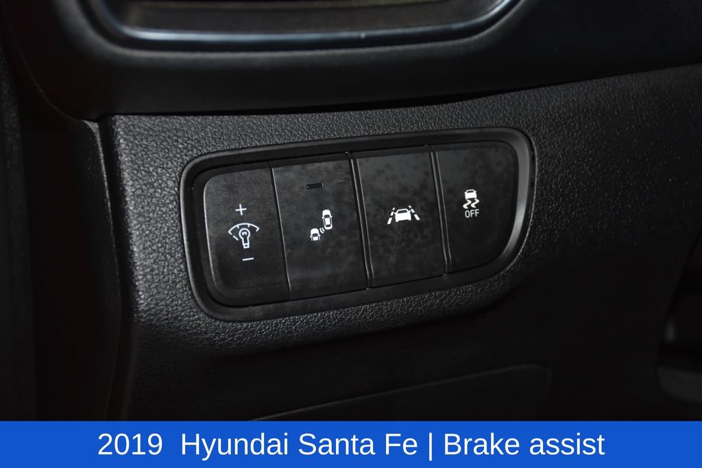 Used 2019 Hyundai Santa Fe SEL FWD image 9