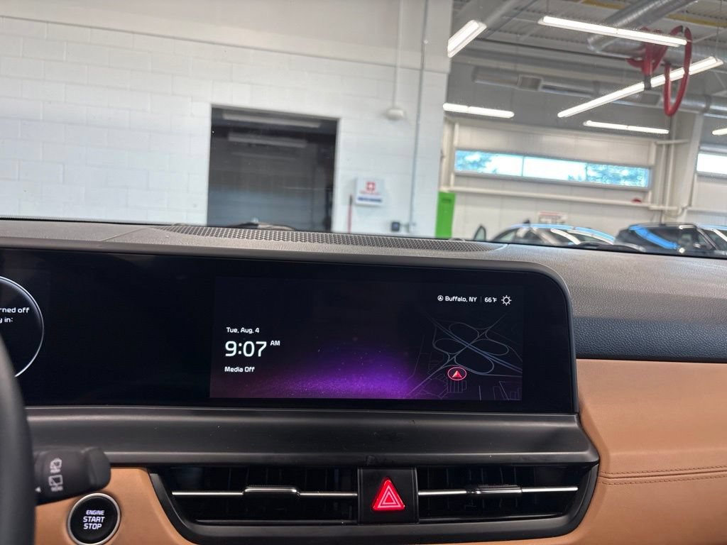 Certified 2024 Kia Seltos EX AWD/4WD image 10